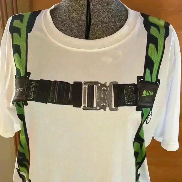 Men’s extra-large Miller 100% polyester T-shirt - Picture 2 of 8